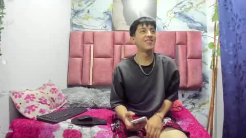 Snapshot of cartyxx chatting on 04.22.26 cartyxx online show from 04.22.26