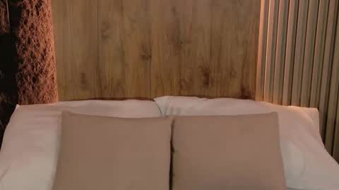 Snapshot of casandra_busting chatting on 01.08.26 Casandra online show from 01.08.26