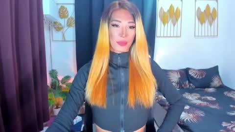 Snapshot of casandrawilson chatting on 10.22.25 casandrawilson online show from 10.22.25