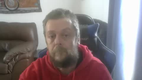 Snapshot of caseurdecue chatting on 02.05.26 AllenGallant online show from 02.05.26