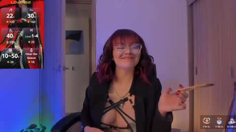 Snapshot of cash_vice chatting on 09.25.25 caprice online show from 09.25.25