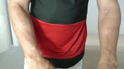 cashmastermuscle77 online show from 04.25.26
