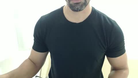 cashmastermuscle77 online show from 05.25.26