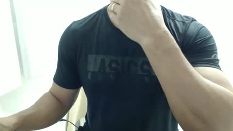 cashmastermuscle77 online show from 06.01.26