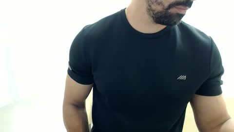 cashmastermuscle77 online show from 06.06.26
