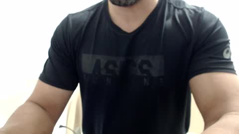 cashmastermuscle77 online show from 07.10.26