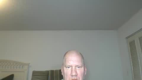 Snapshot of casinocam chatting on 02.04.25 CasinoCam online show from 02.04.25