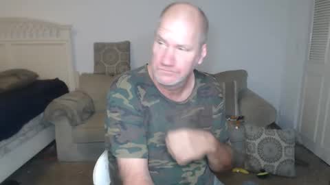 Snapshot of casinocam chatting on 02.15.25 CasinoCam online show from 02.15.25