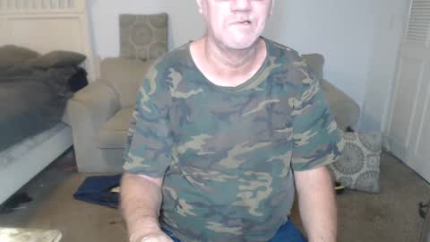 Snapshot of casinocam chatting on 02.16.25 CasinoCam online show from 02.16.25