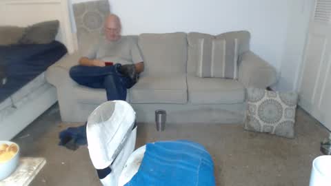 Snapshot of casinocam chatting on 03.06.25 CasinoCam online show from 03.06.25