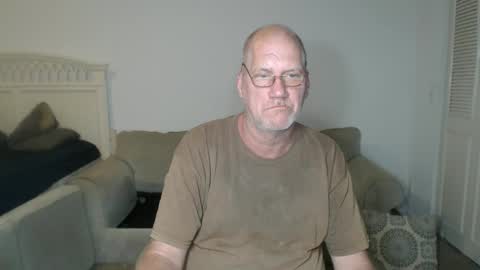 Snapshot of casinocam chatting on 03.12.25 CasinoCam online show from 03.12.25
