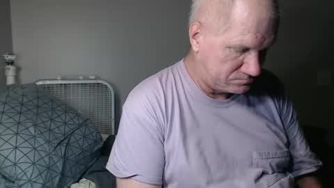 Snapshot of casinocam chatting on 09.15.25 CasinoCam online show from 09.15.25