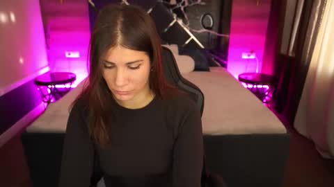 Lena online show from 11.14.25