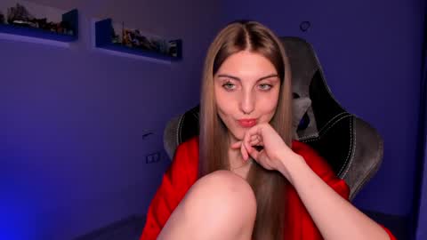 Snapshot of cassiablade1 chatting on 01.05.25 Seductress Cassia FINDOM AND SADISM NO NUDE online show from 01.05.25