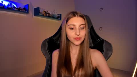 Snapshot of cassiablade1 chatting on 01.15.25 Seductress Cassia FINDOM AND SADISM NO NUDE online show from 01.15.25