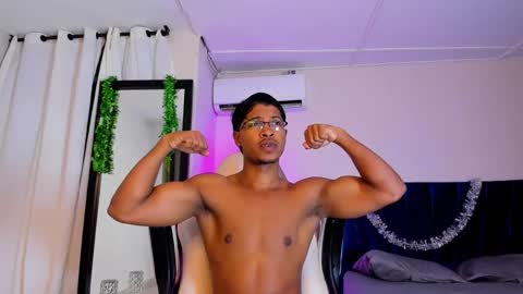 Snapshot of cassian_gold chatting on 12.23.25 CASSIAN GOLD online show from 12.23.25