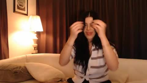 cassiealvarez online show from 06.19.26