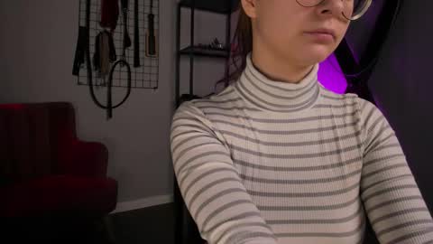 assie online show from 09.16.25