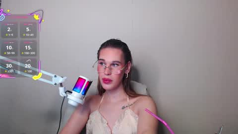 Cassie online show from 09.18.25