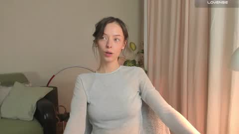 Snapshot of cassisland chatting on 12.04.24  cassandra  online show from 12.04.24