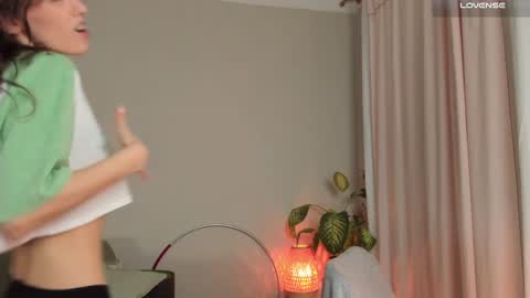 Snapshot of cassisland chatting on 12.04.24  cassandra  online show from 12.04.24