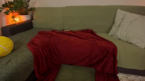  cassandra  online show from 03.21.26