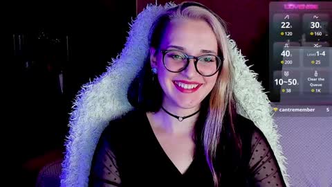 Snapshot of cassy_moore chatting on 01.13.25 Ellie online show from 01.13.25