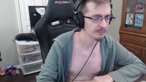 Snapshot of casuallycorrupt chatting on 10.17.25 casuallycorrupt online show from 10.17.25