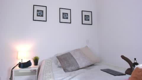    online show from 04.16.26