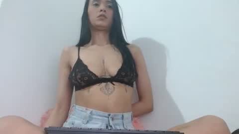 Snapshot of cata_sexy2410 chatting on 02.21.25 cata_sexy2410 online show from 02.21.25