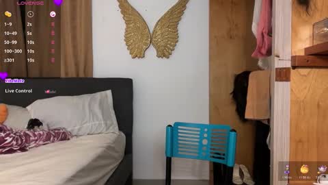 Snapshot of catafitt_1 chatting on 02.16.26 catalyna fitness online show from 02.16.26