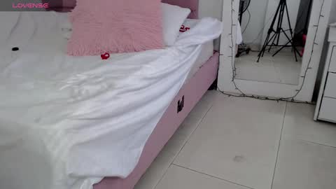 catalaia_stomm online show from 02.07.25