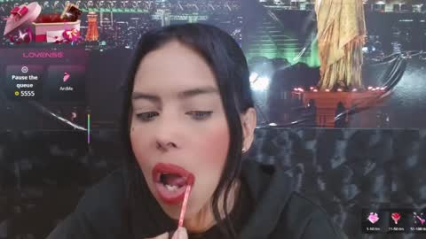 Queen Catalella online show from 03.31.26