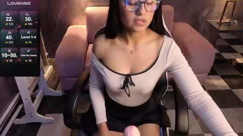 catalella_little_b online show from 06.10.26