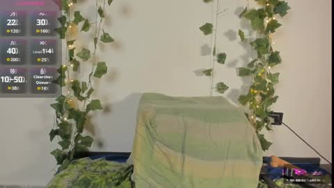 Snapshot of cataleya19__ chatting on 02.05.25 cataleya19__ online show from 02.05.25