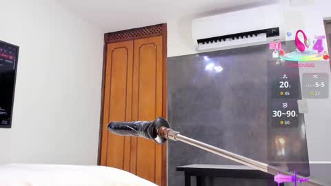 Snapshot of catalina_spec chatting on 03.04.26 catalina_spec online show from 03.04.26