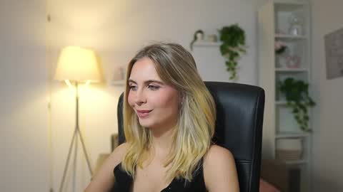 catecrago  online show from 12.02.25