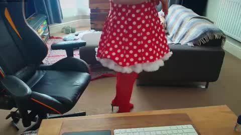 Catherinecuddles online show from 03.13.26