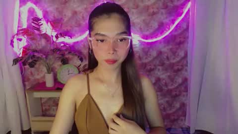 Snapshot of catherine_365 chatting on 04.08.26 catherine_365 online show from 04.08.26