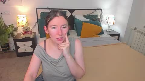 Snapshot of catherinewalls chatting on 10.15.25 Catrin online show from 10.15.25