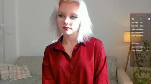 Mia online show from 04.25.26