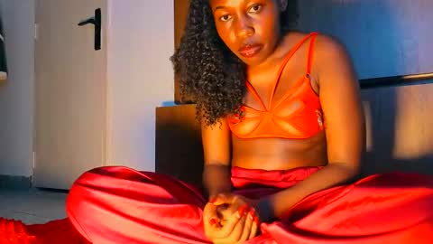 catrine online show from 11.08.25