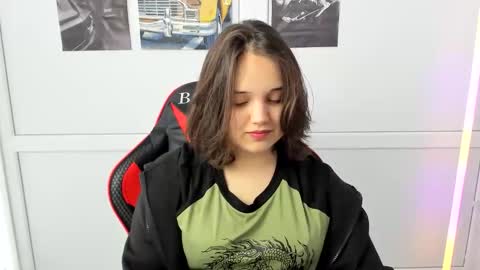 Snapshot of catrine_cute chatting on 04.24.26 Catrine online show from 04.24.26