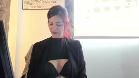 CATT EVANS online show from 01.20.25