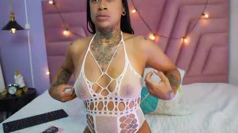 Snapshot of cattaleeyaa chatting on 05.24.26 CATALEYA online show from 05.24.26
