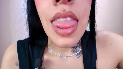 Snapshot of catte_jensen chatting on 02.02.26 Cattleya online show from 02.02.26