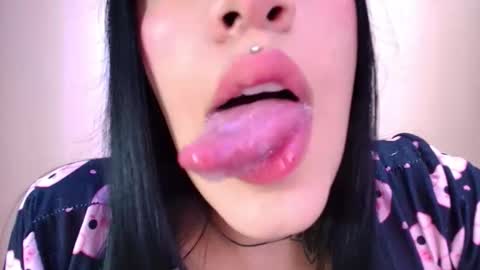 Snapshot of catte_jensen chatting on 02.17.26 Cattleya online show from 02.17.26