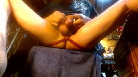 Snapshot of caughtnaked chatting on 01.04.25 caughtnaked online show from 01.04.25