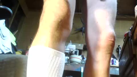 Snapshot of caughtnaked chatting on 10.12.25 caughtnaked online show from 10.12.25