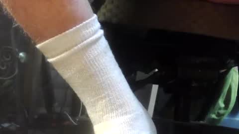 Snapshot of caughtnaked chatting on 11.11.25 caughtnaked online show from 11.11.25